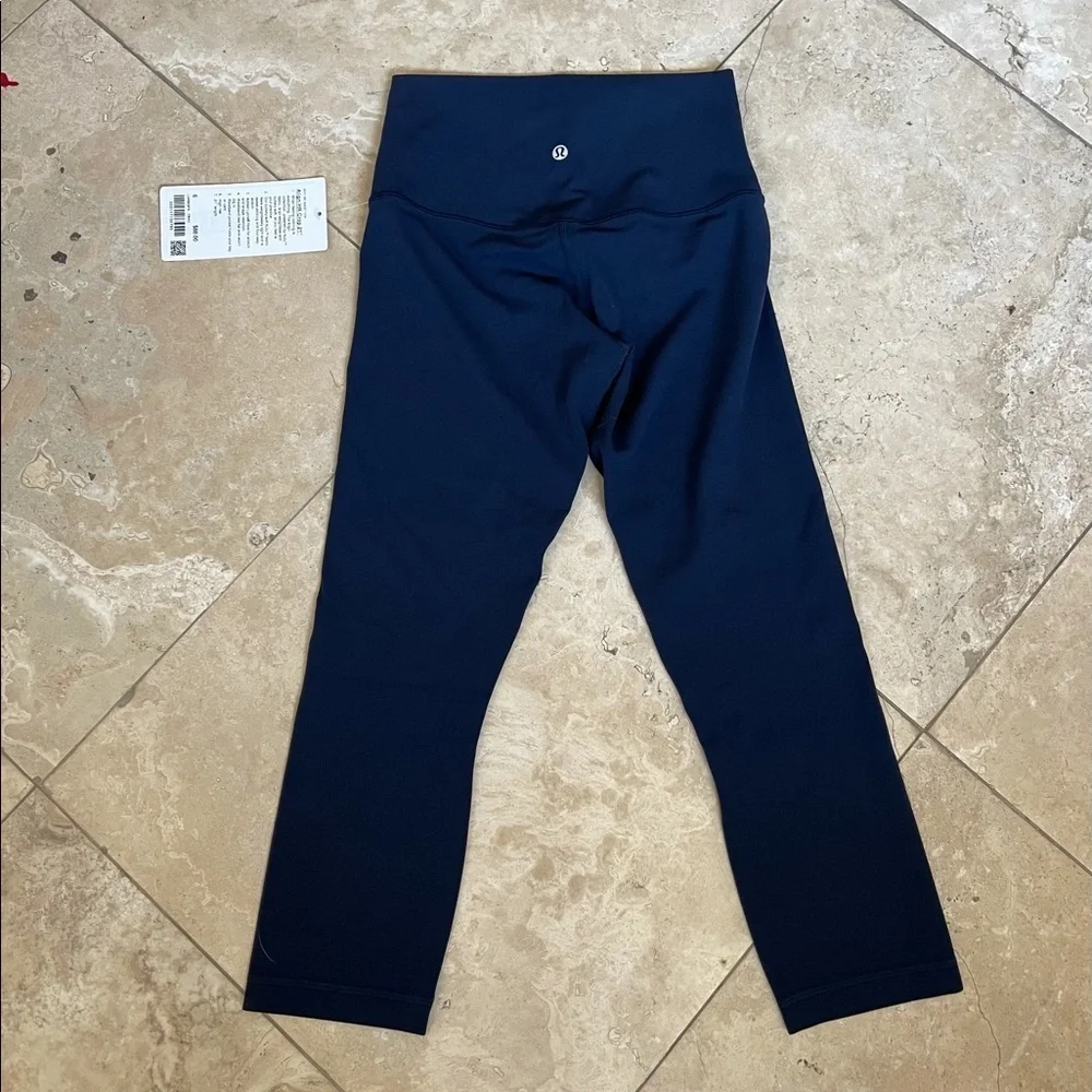 NWT lululemon Align HR crop 21”